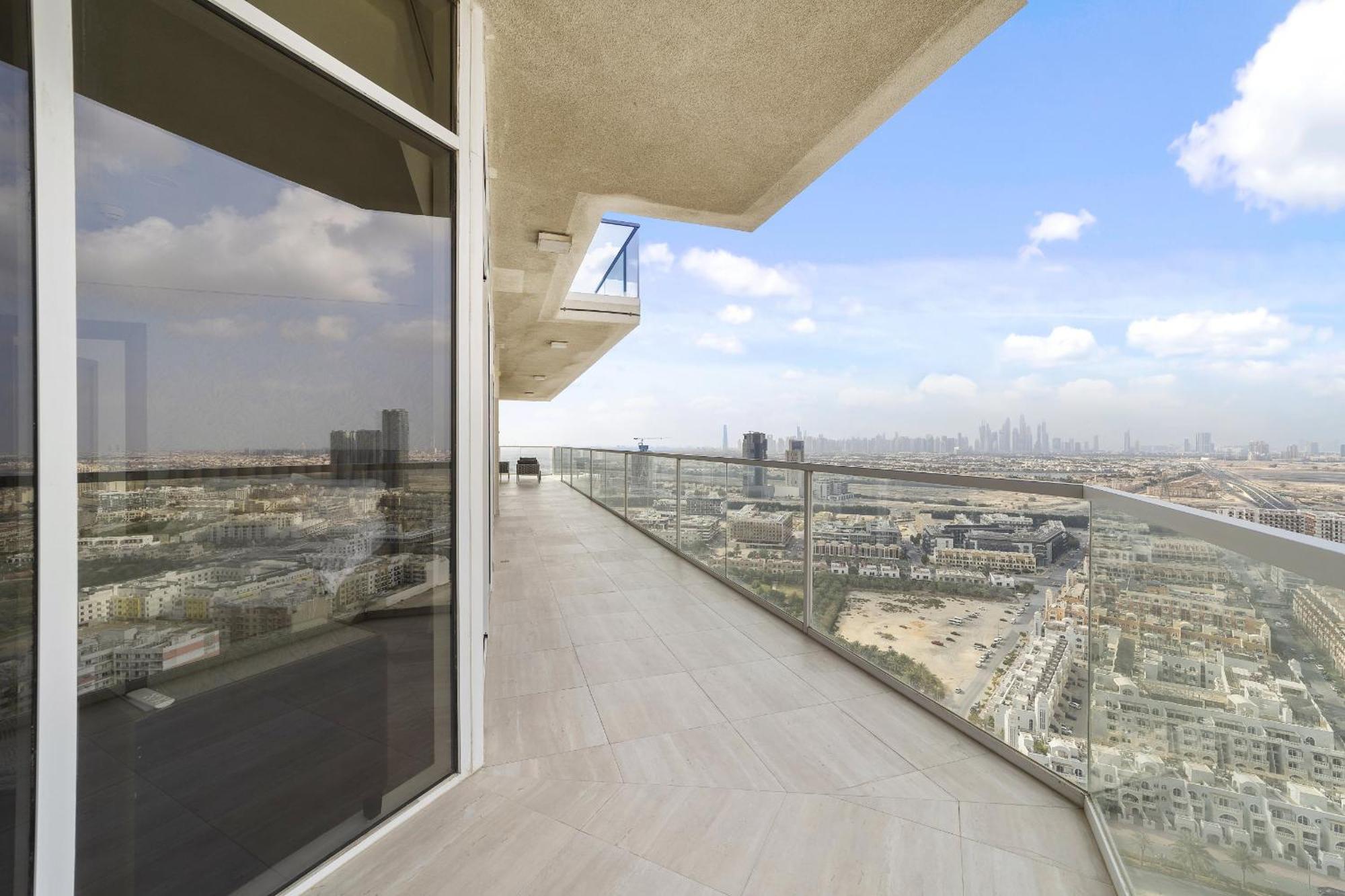 Vayk - Bright 4 Bd Penthouse With Spacious Terrace Dubai