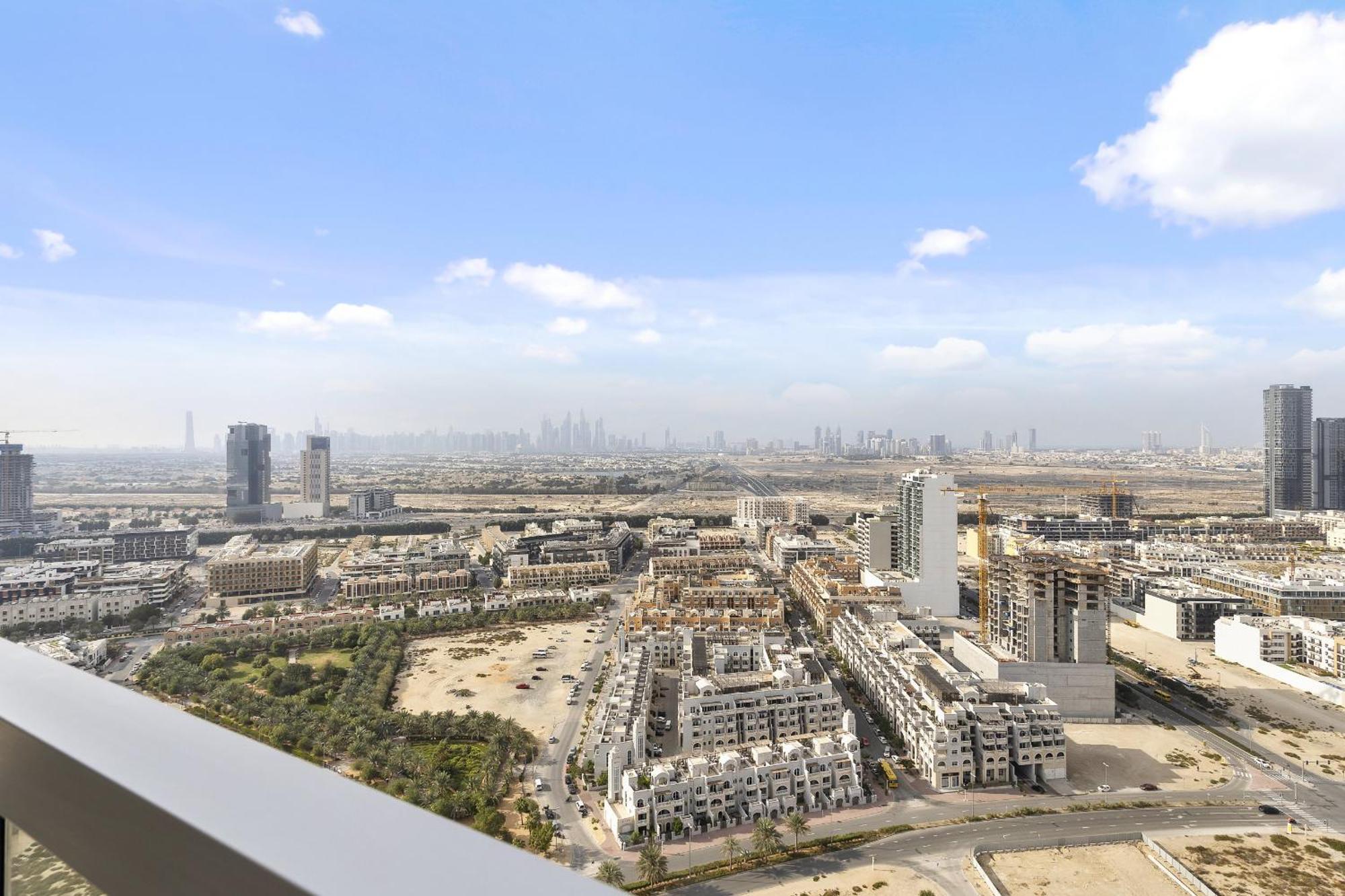 Vayk - Bright 4 Bd Penthouse With Spacious Terrace
