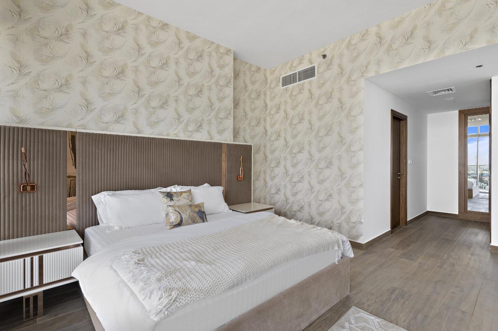 Apartment Vayk - Bright 4 Bd Penthouse With Spacious Terrace Dubai