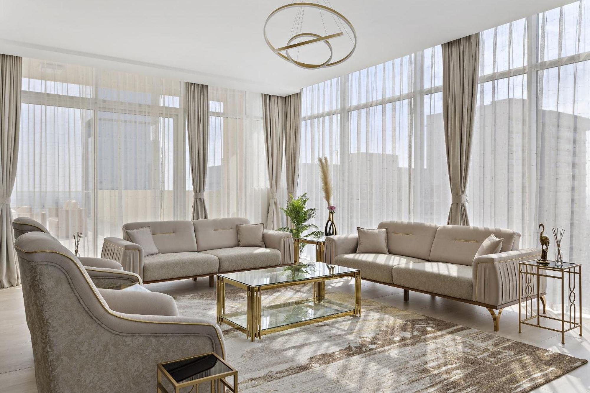 Vayk - Bright 4 Bd Penthouse With Spacious Terrace *