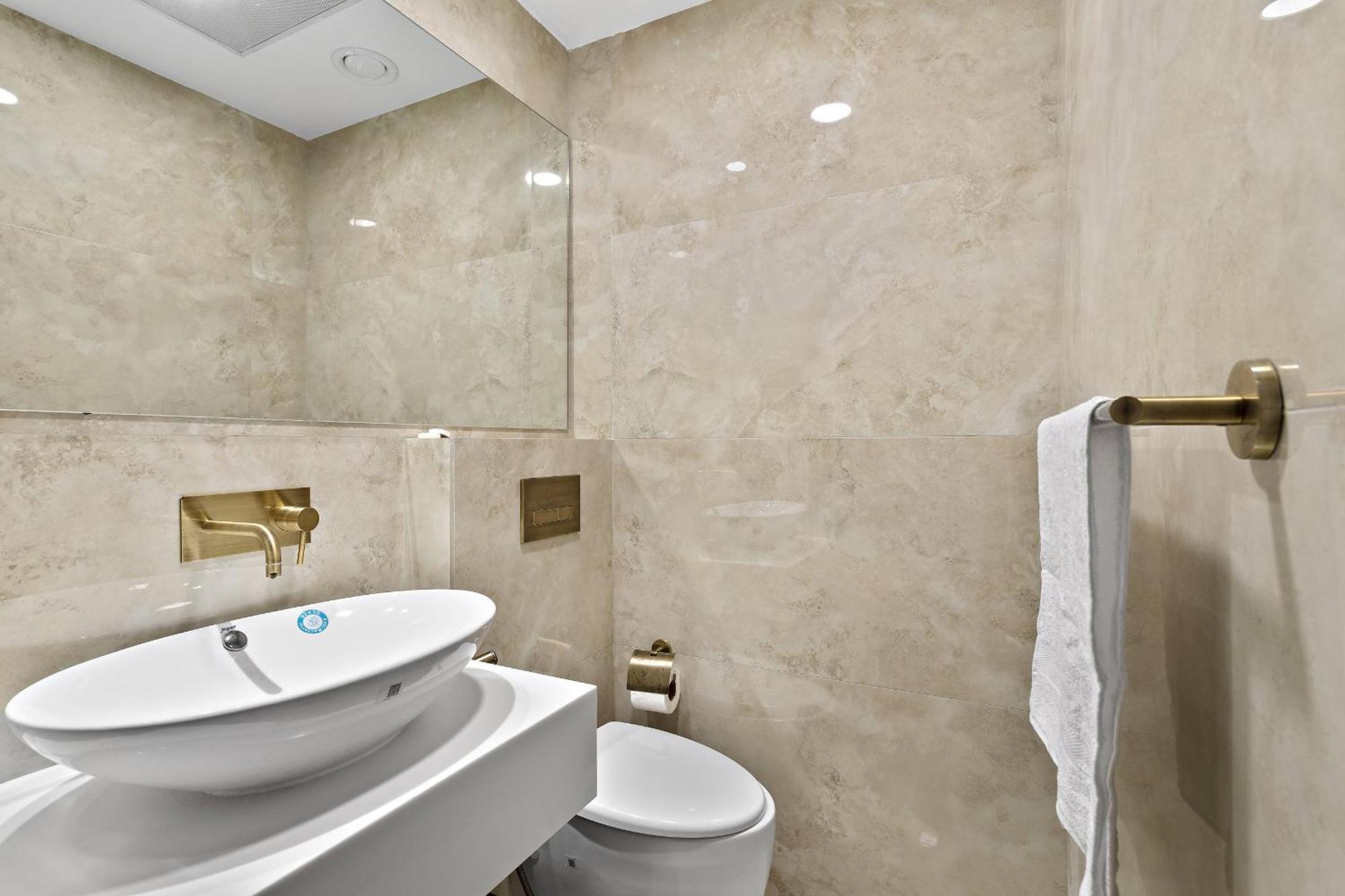 Vayk - Bright 4 Bd Penthouse With Spacious Terrace Dubai