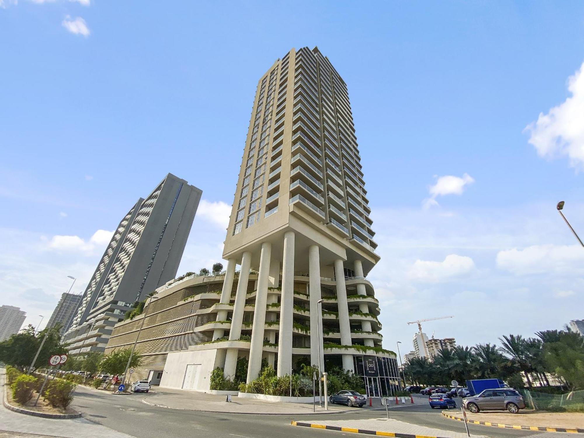 Vayk - Bright 4 Bd Penthouse With Spacious Terrace Apartment *